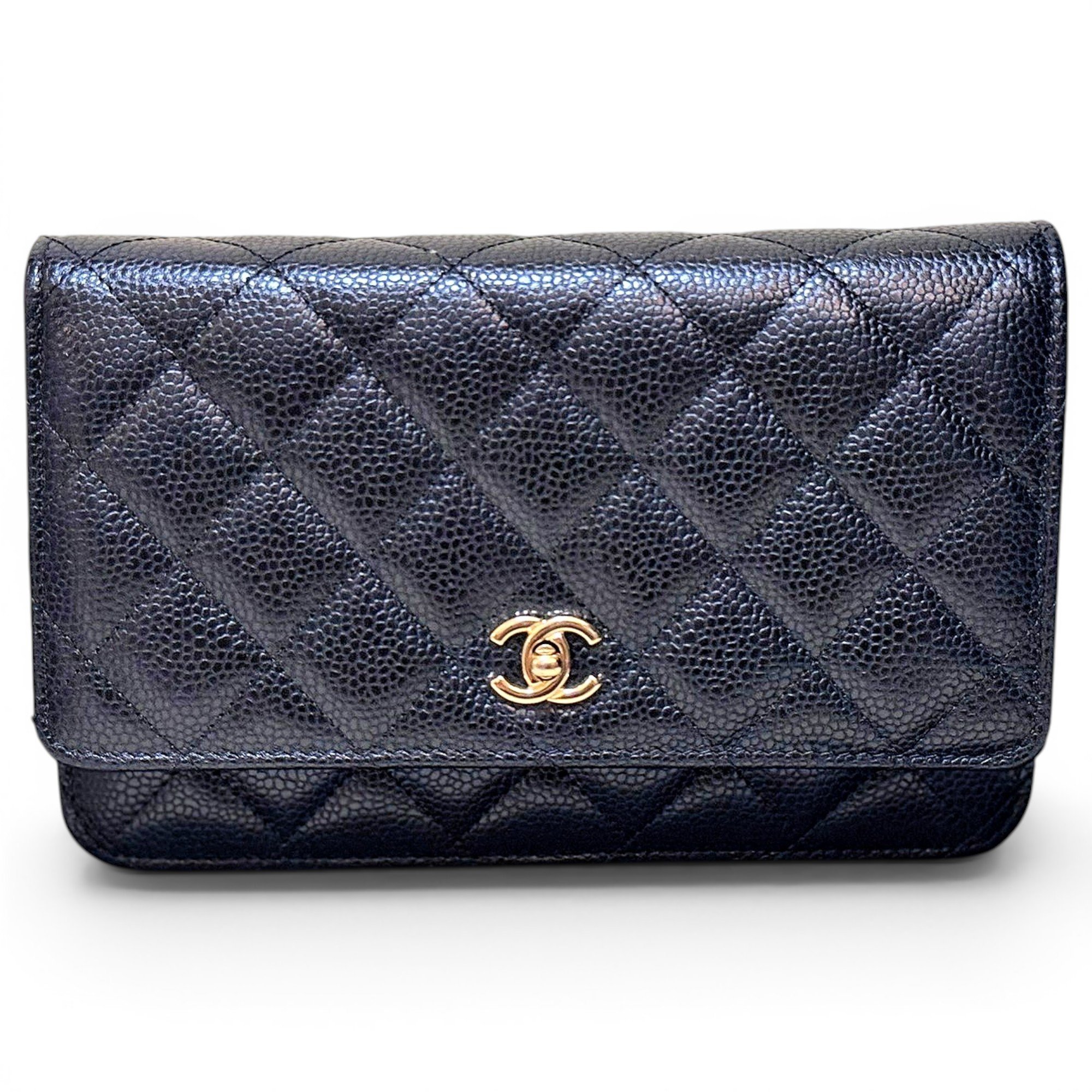 Wallet On Chain Timeless/Classique leather crossbody bag