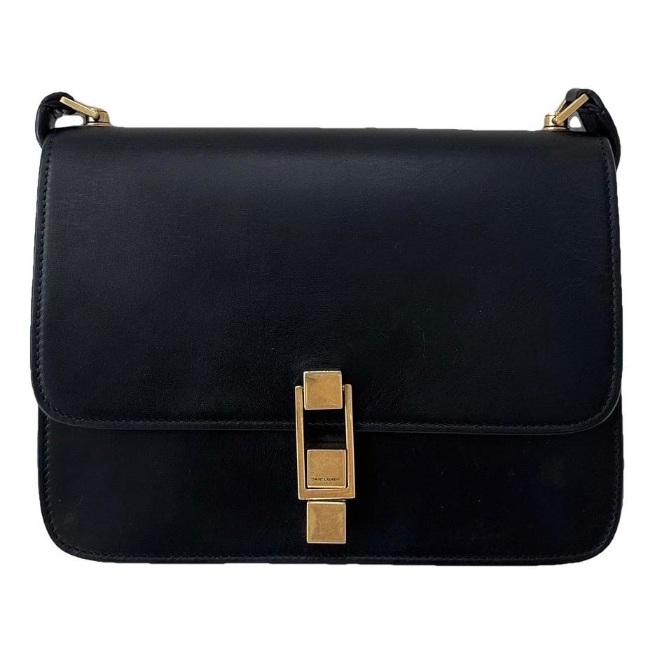 Carré leather handbag