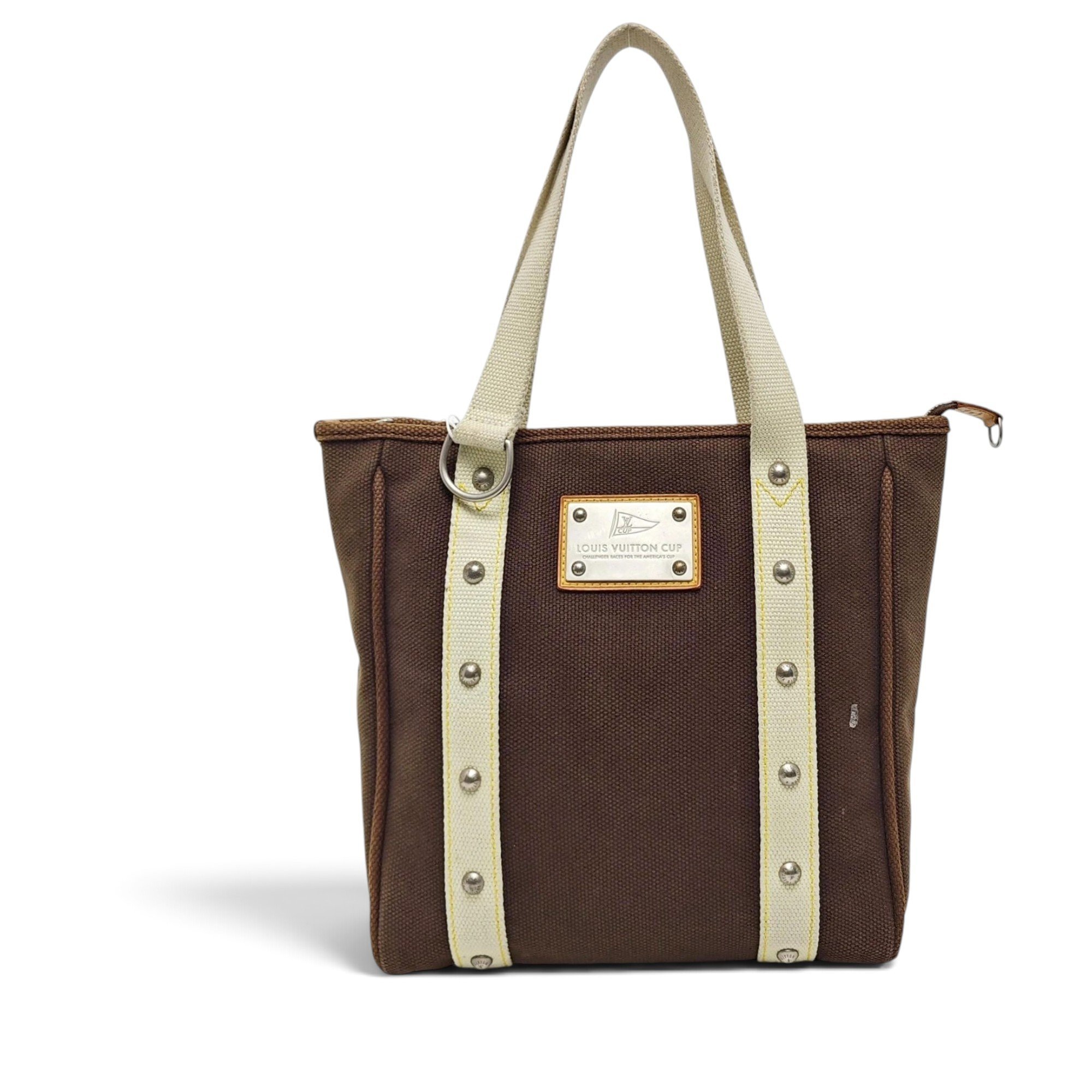 Antigua cloth handbag