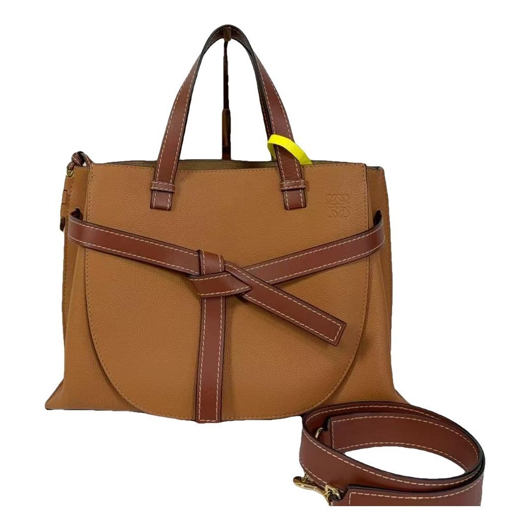 Gate Top Handle leather handbag