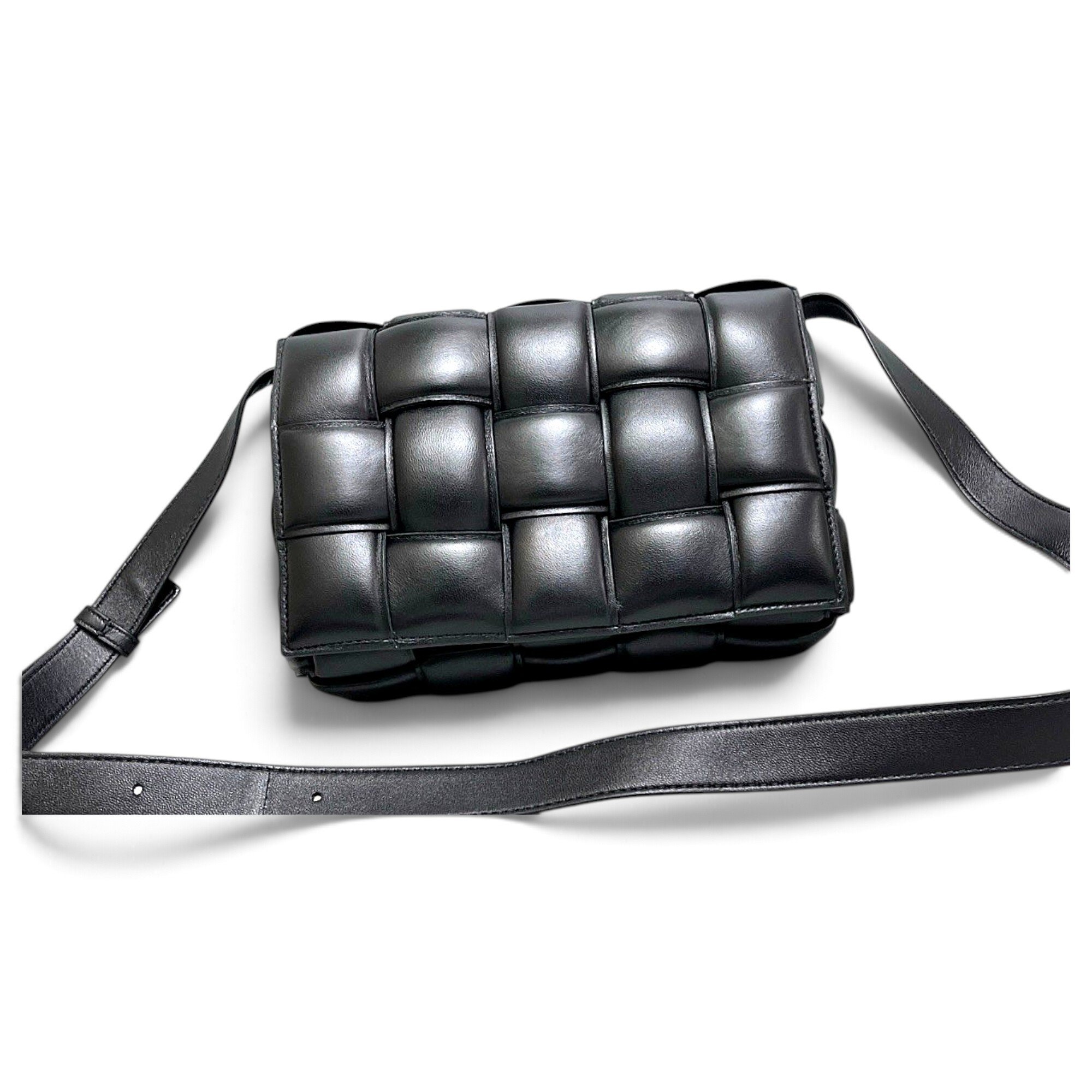 Cassette Padded leather handbag