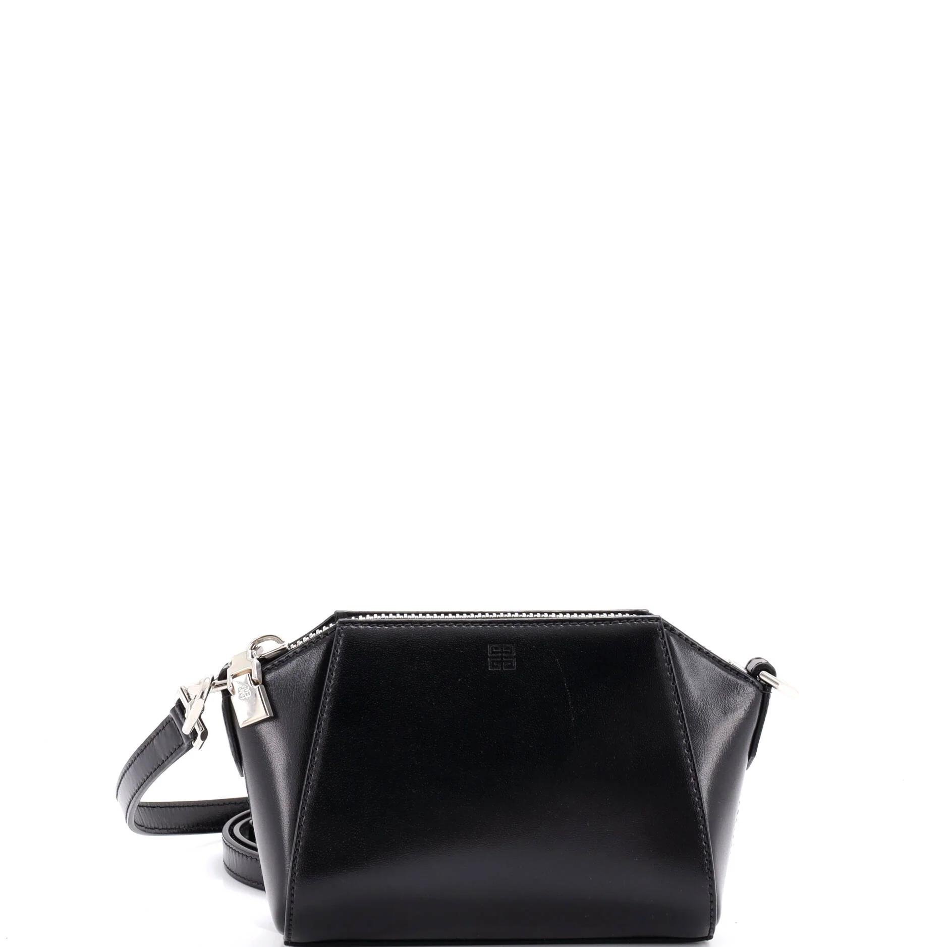 Leather crossbody bag