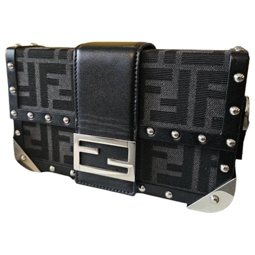 Baguette cloth clutch bag