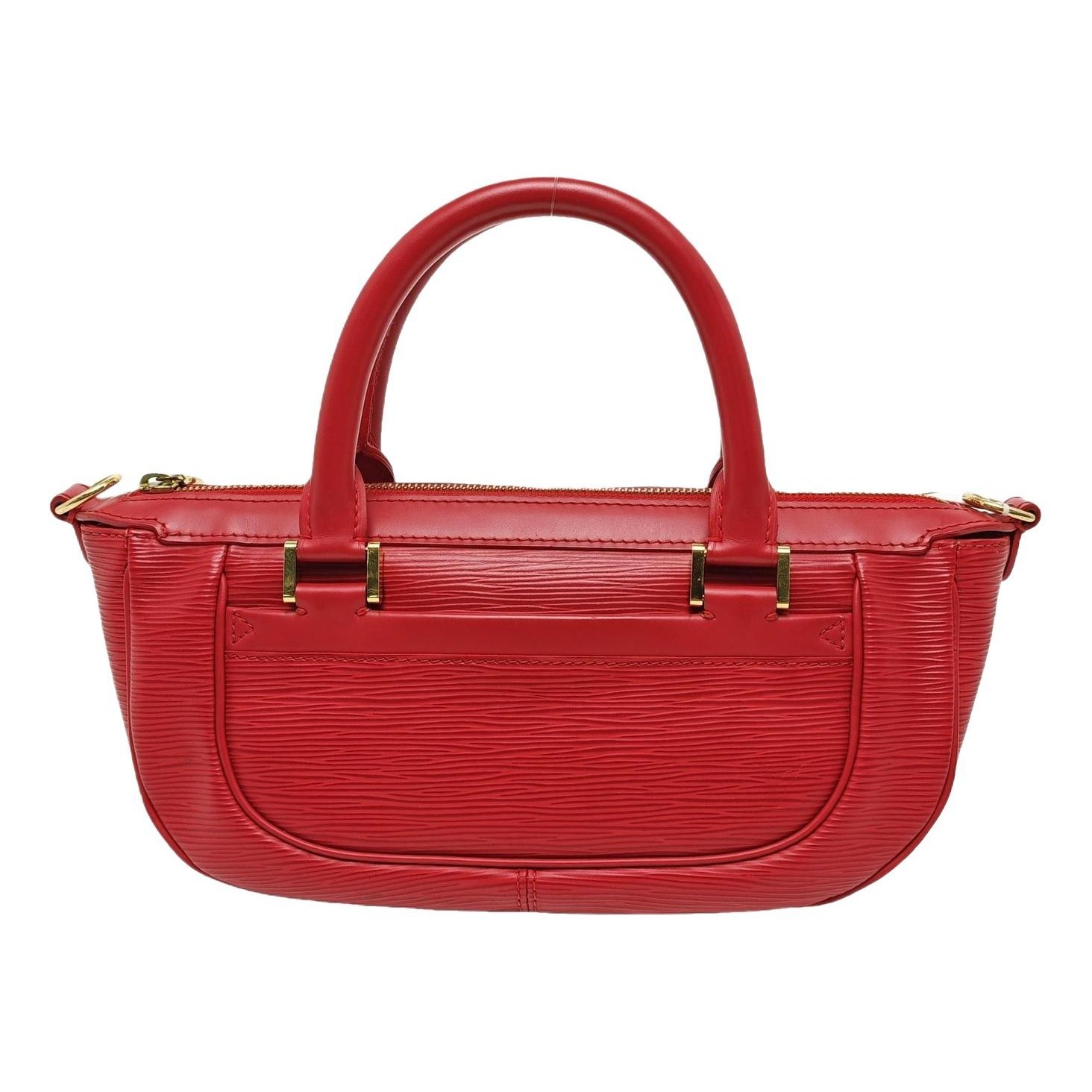 Dhanura leather handbag