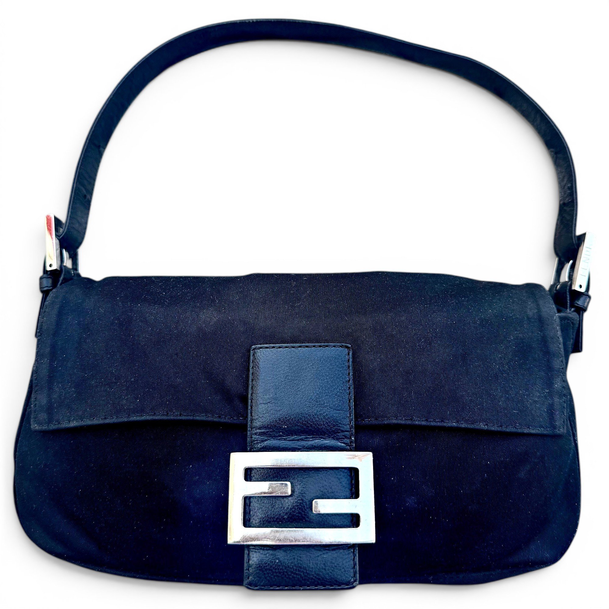 Baguette handbag