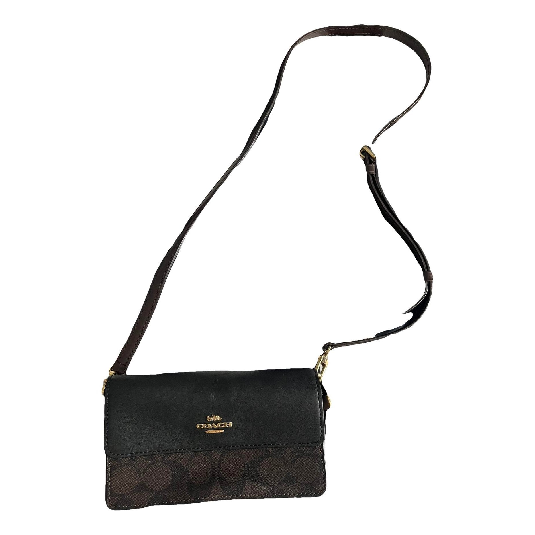 Leather crossbody bag