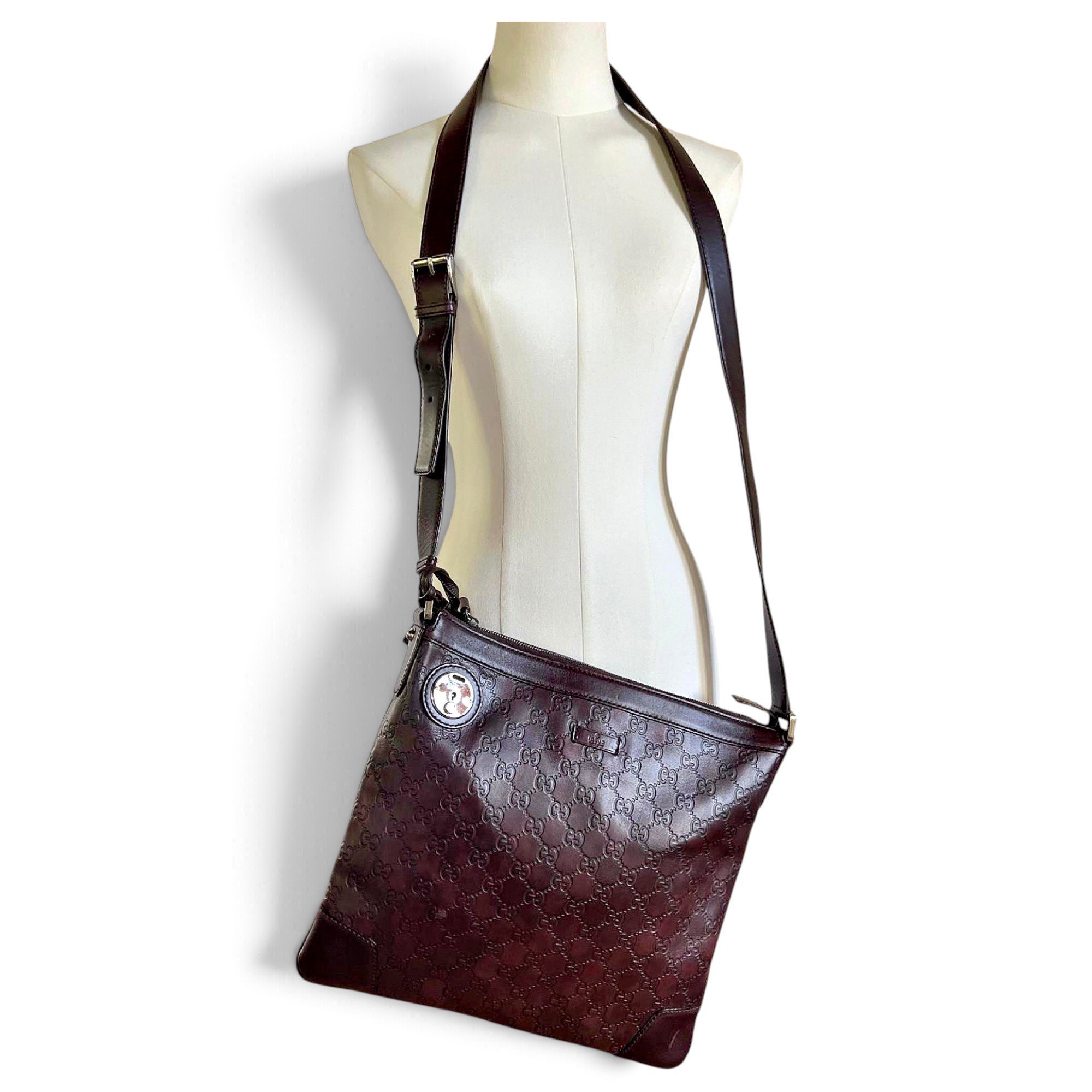 Leather handbag