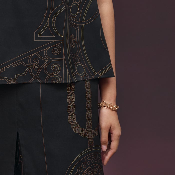 Noir "l'Enseigne Du Sellier" Sleeveless Blouse