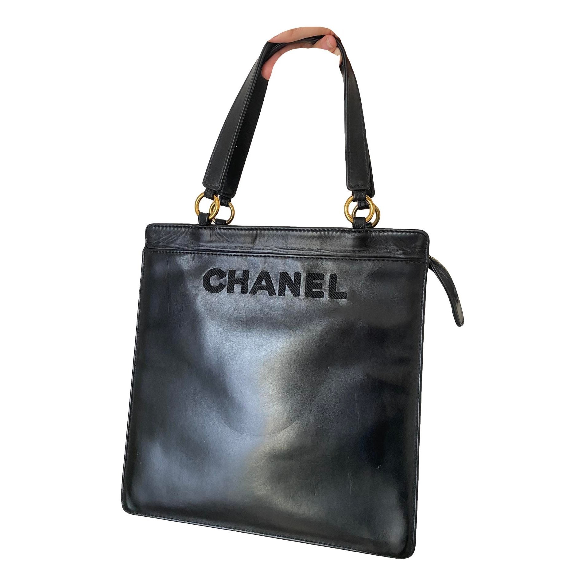 Leather tote