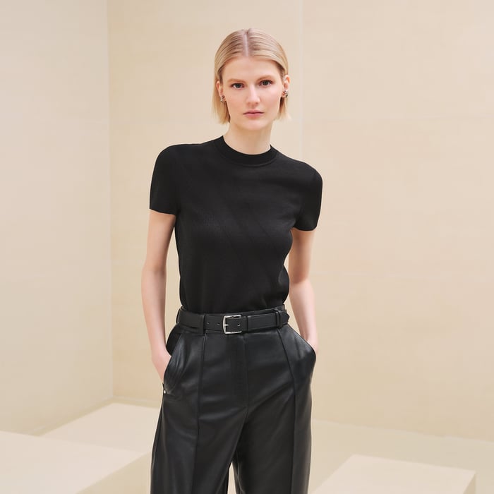 Noir "Bandanas" Short-sleeve Sweater