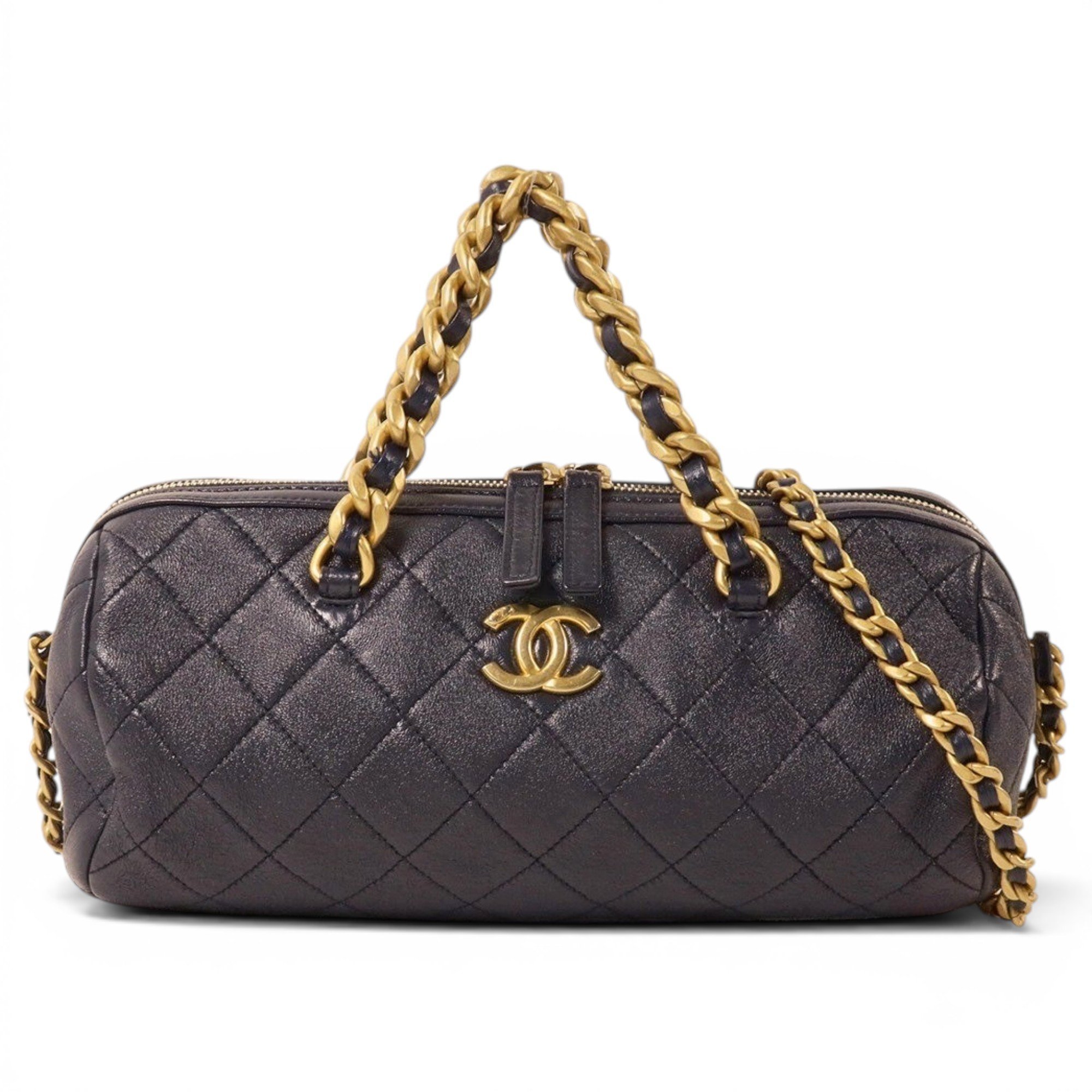 Chanel 19 leather handbag