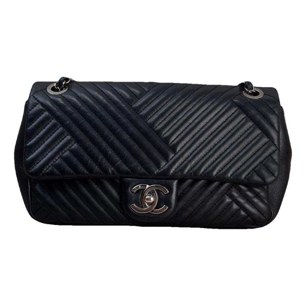 Timeless/Classique leather crossbody bag