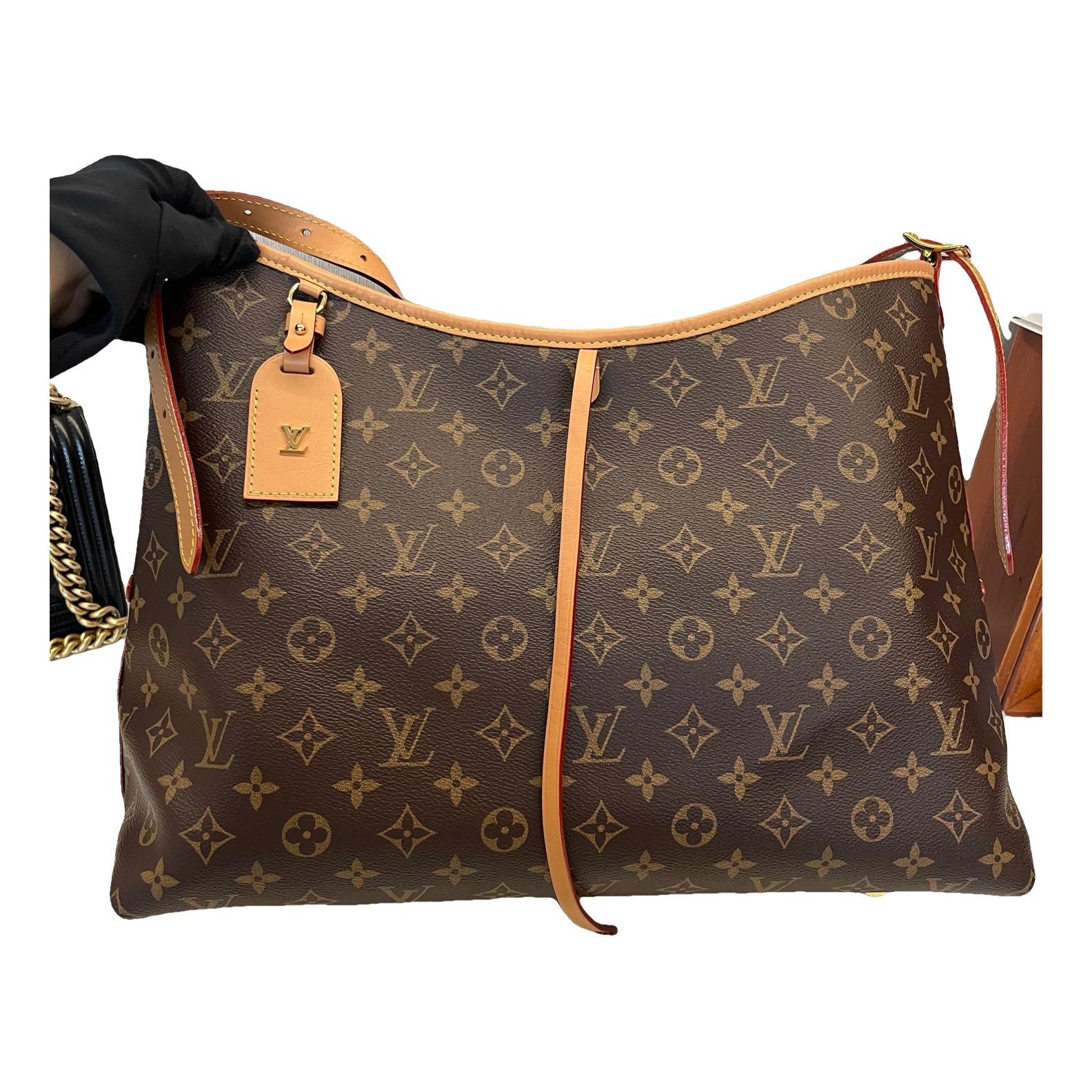 Carry All leather handbag