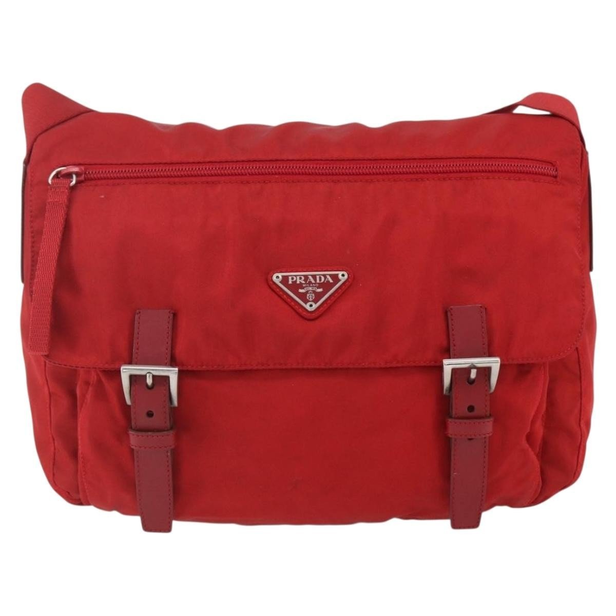 Buckle handbag