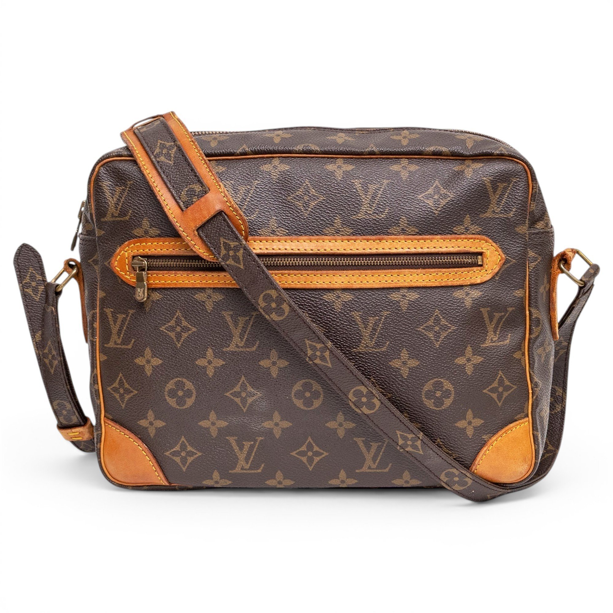 Reporter leather crossbody bag