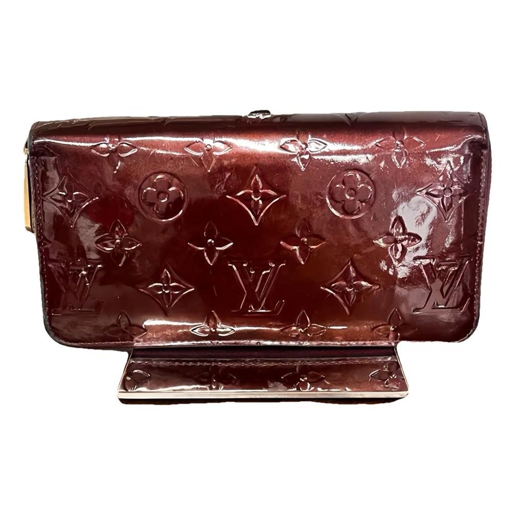 Saint Paul patent leather clutch bag