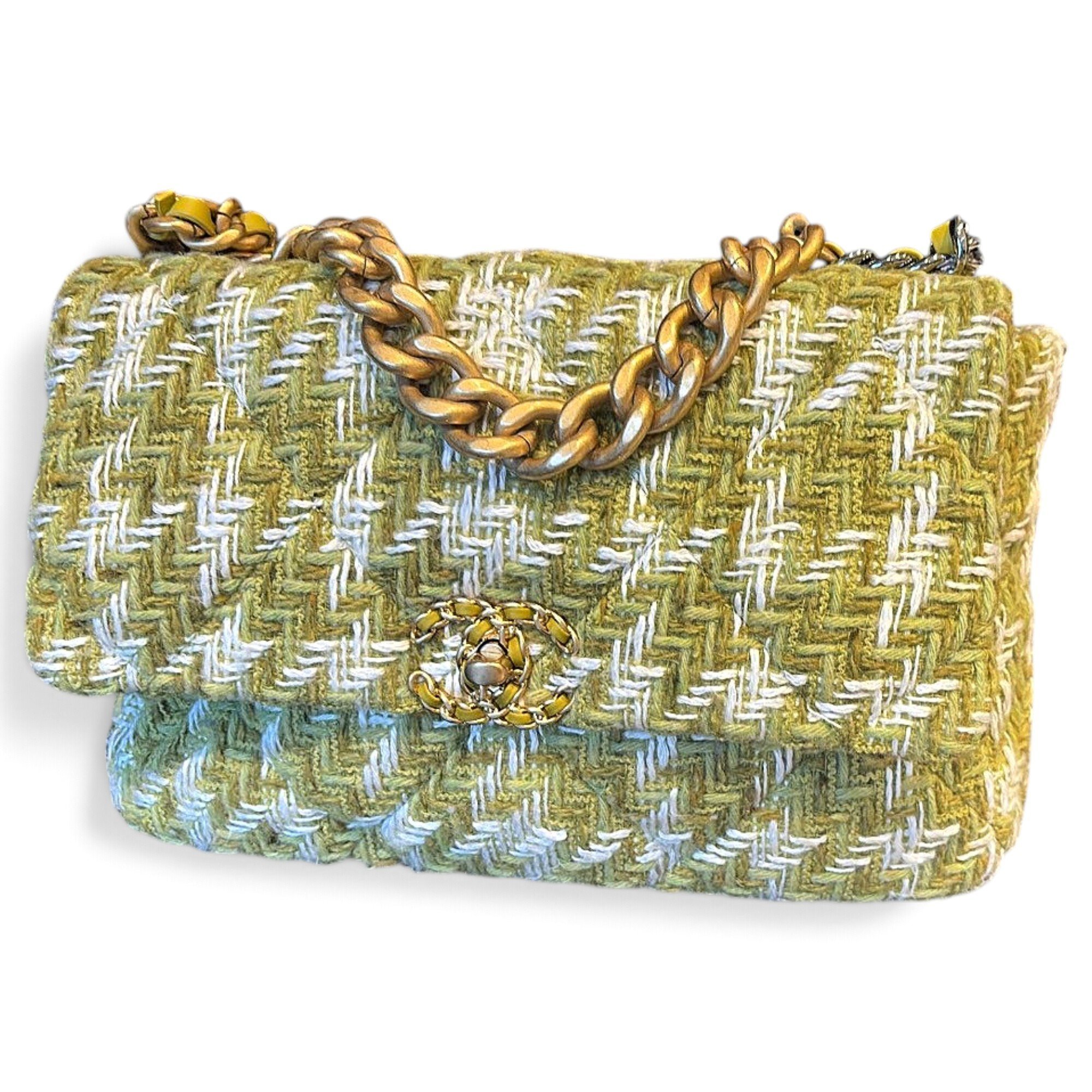 Chanel 19 tweed handbag
