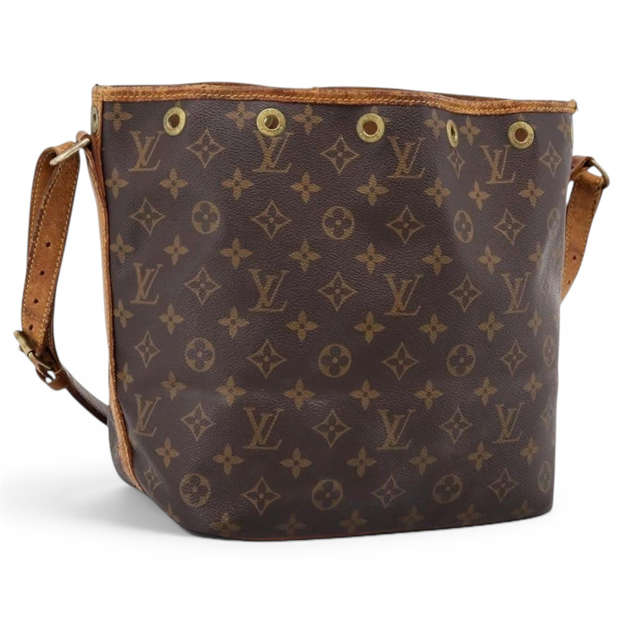 Noé leather satchel