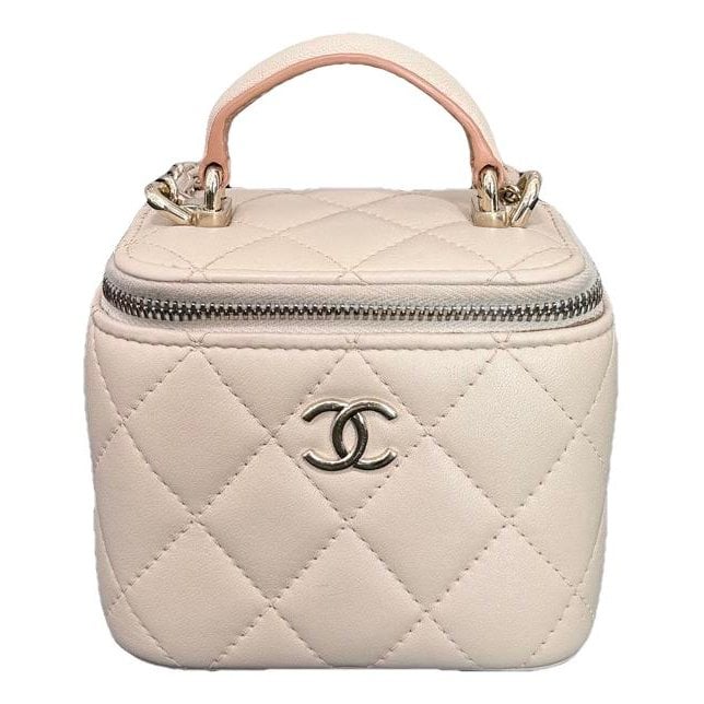Trendy CC Vanity leather handbag