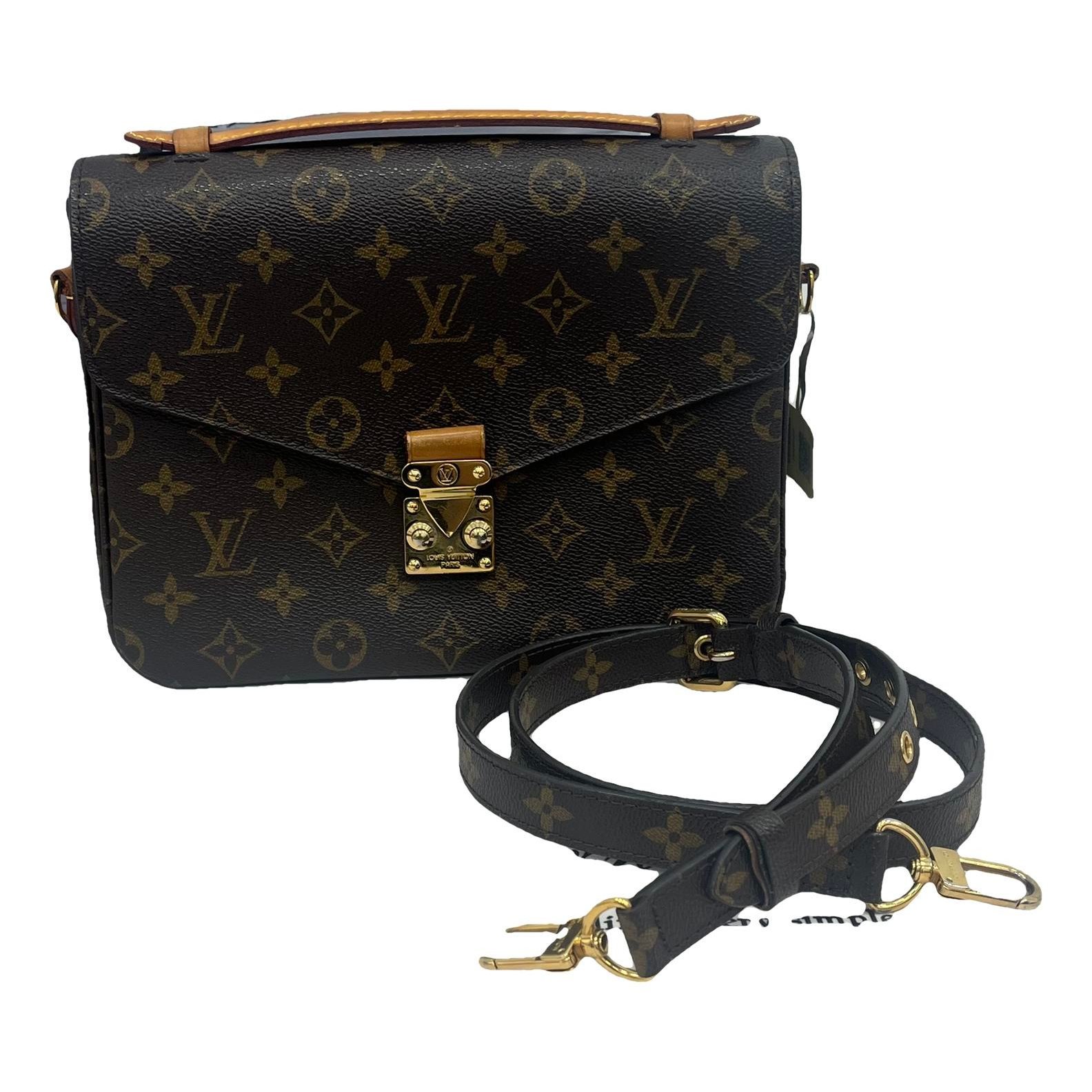 Metis leather handbag