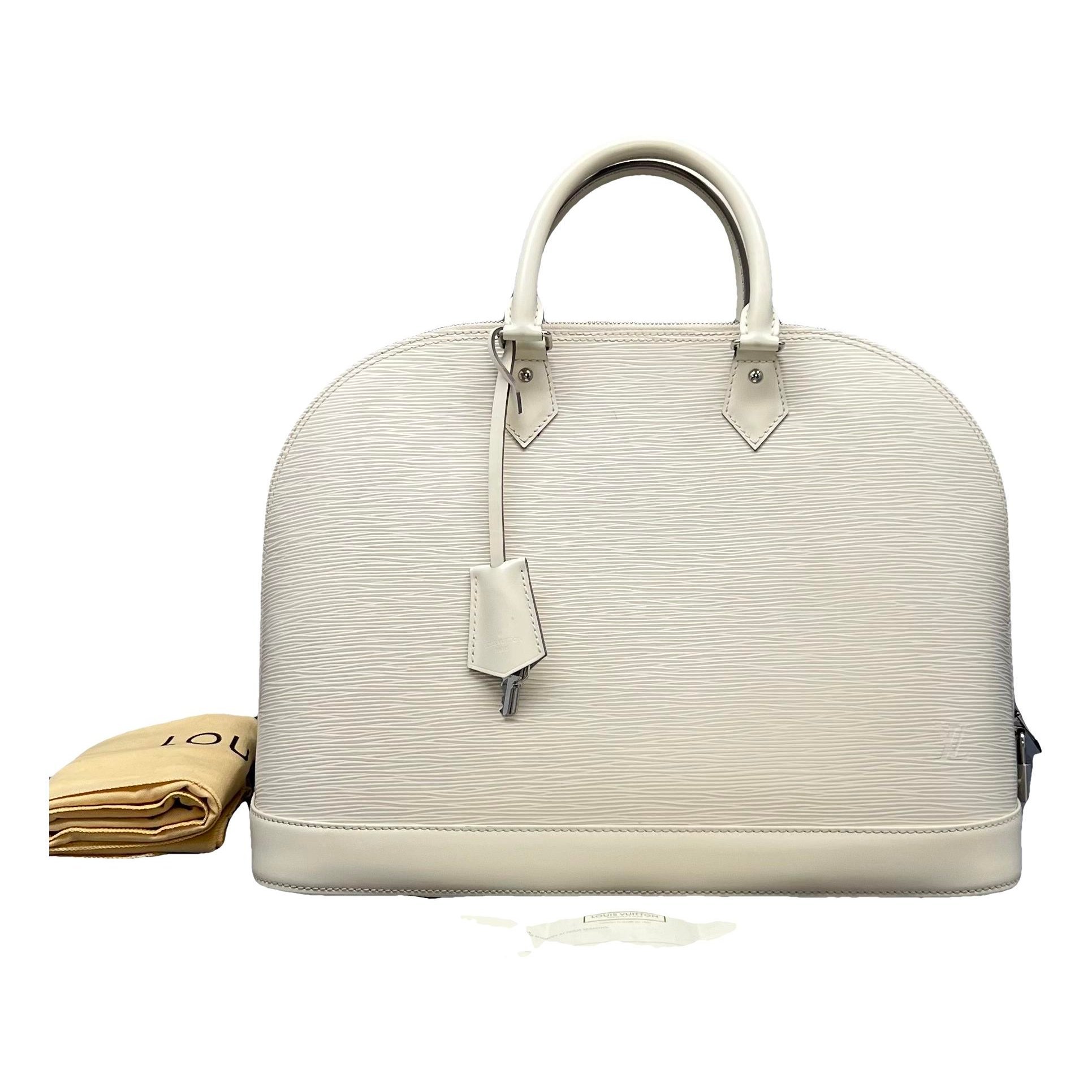 Alma BB leather handbag
