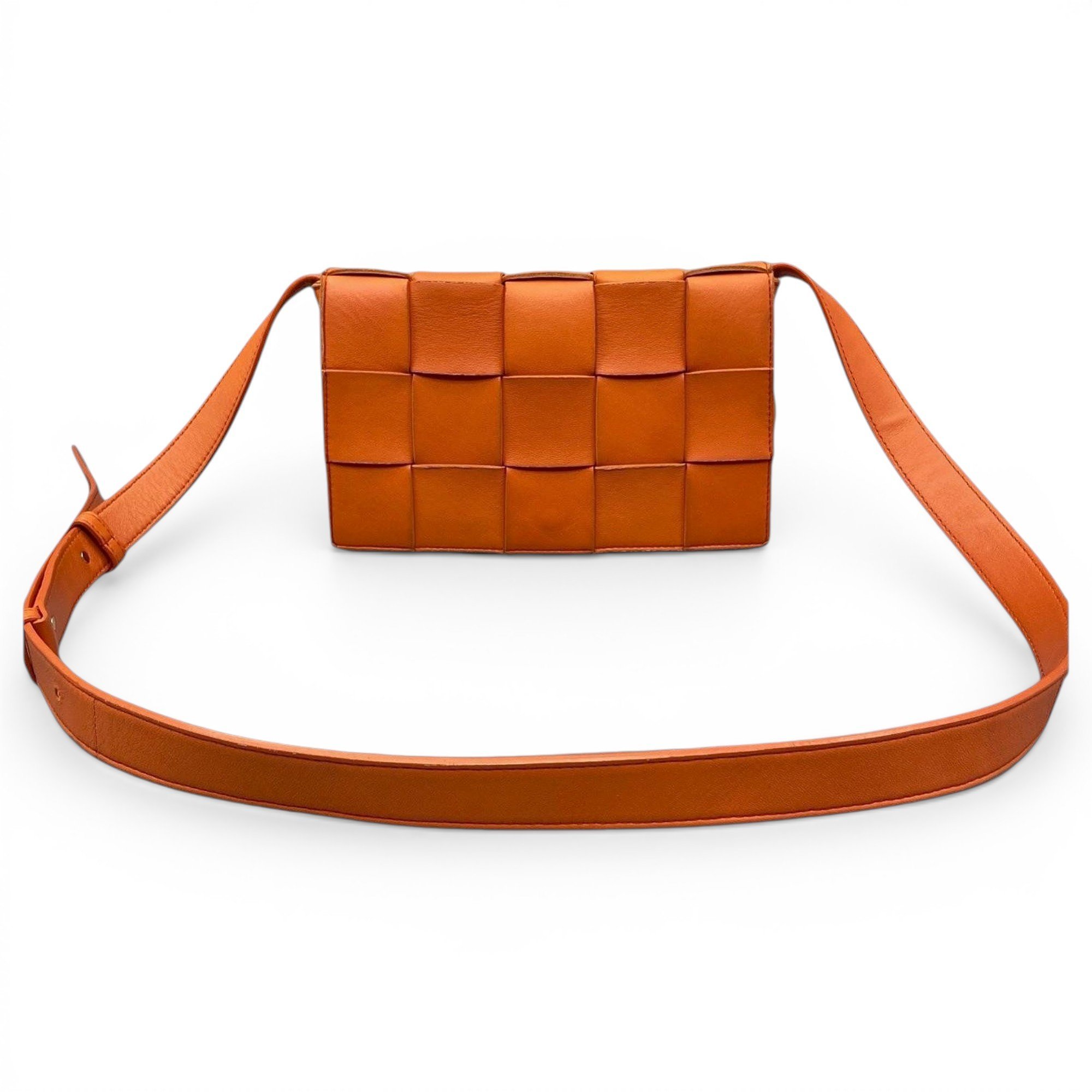 Cassette leather handbag