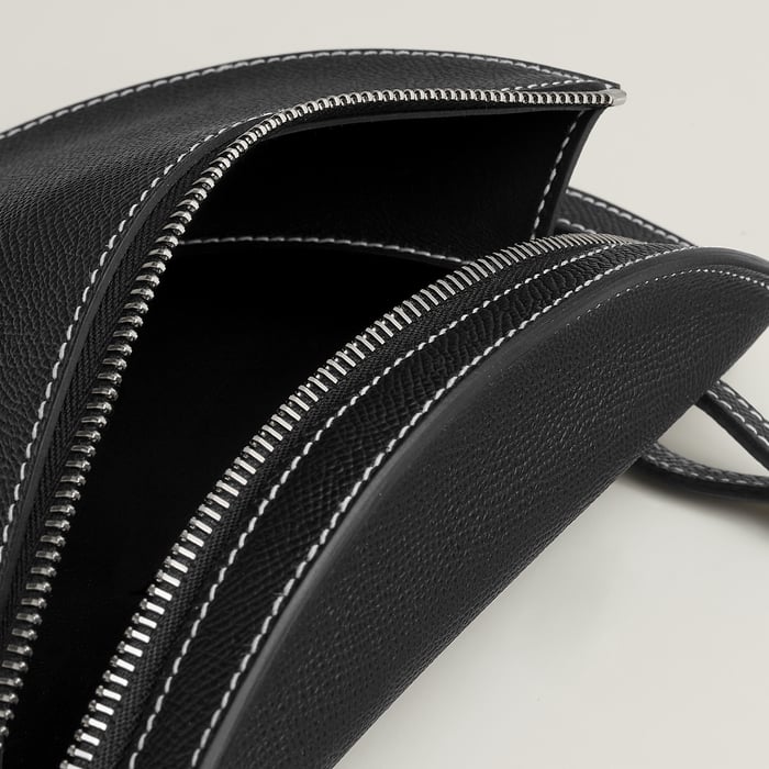 Noir Petite Course Stitch Bag