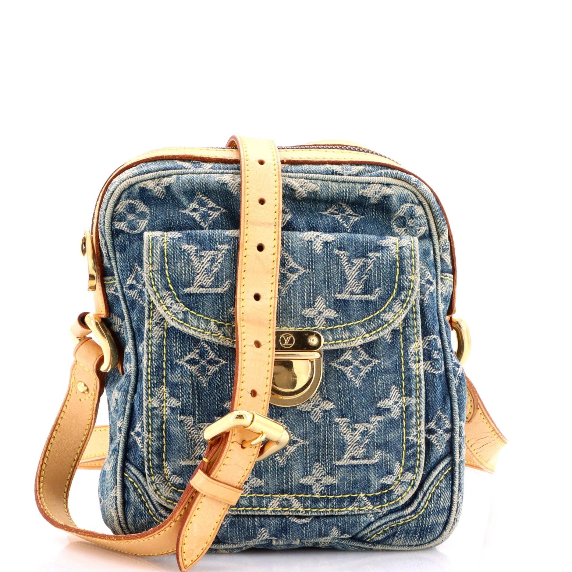 Crossbody bag
