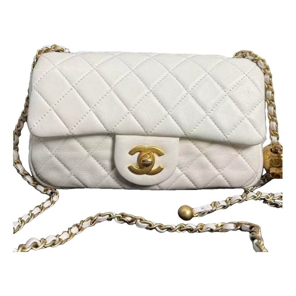 Timeless/Classique leather crossbody bag
