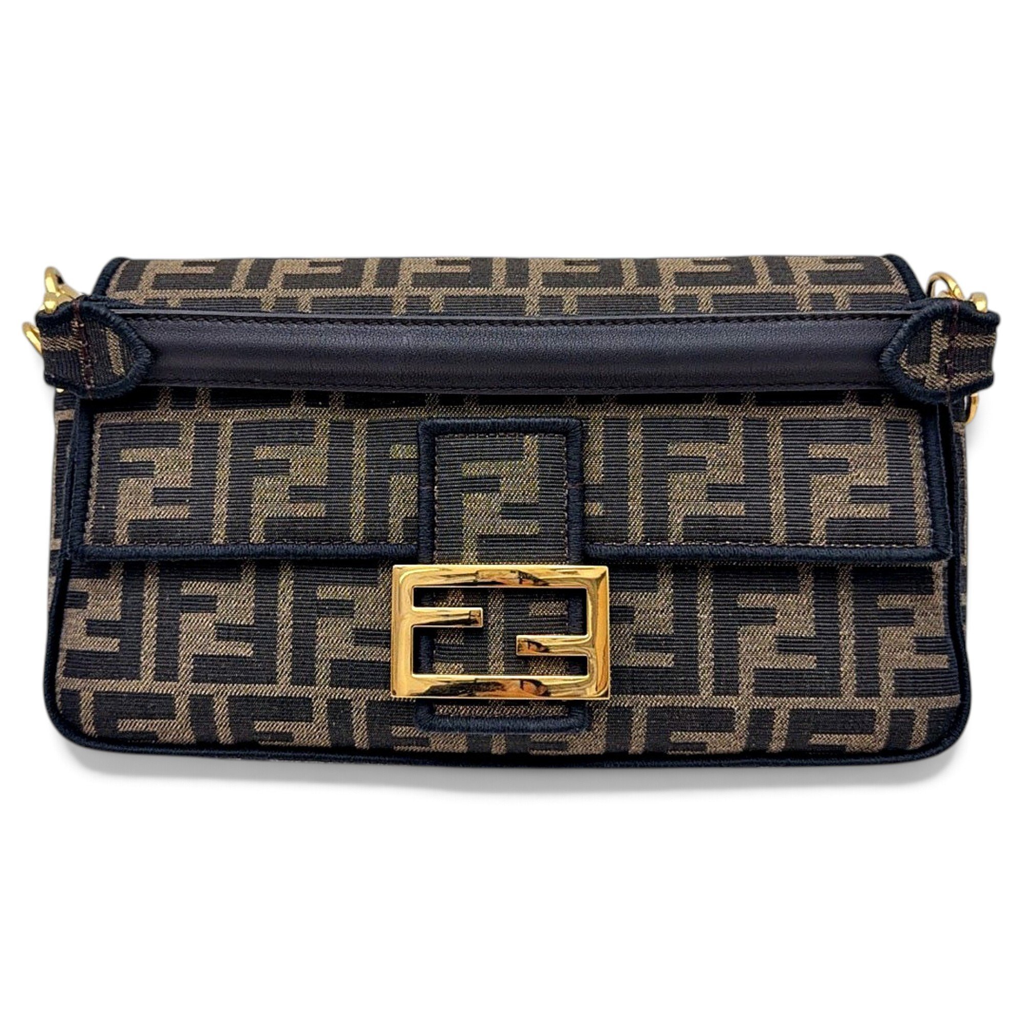 Baguette cloth handbag