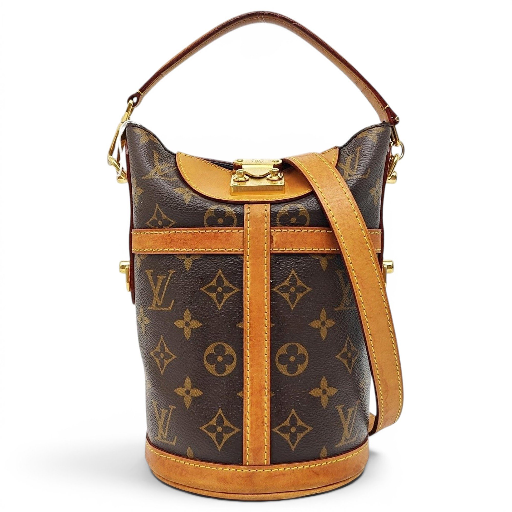 Duffle leather handbag