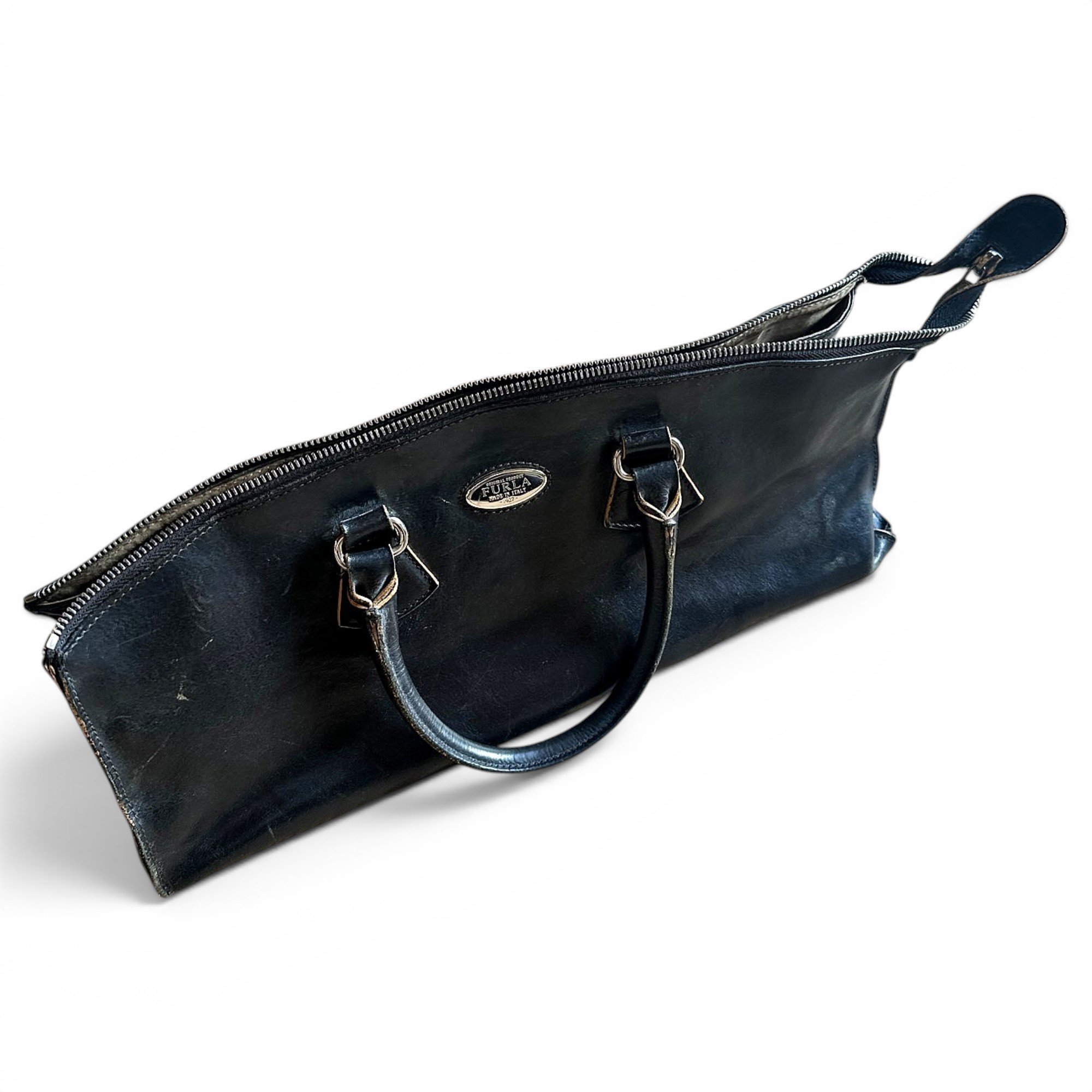 Leather handbag