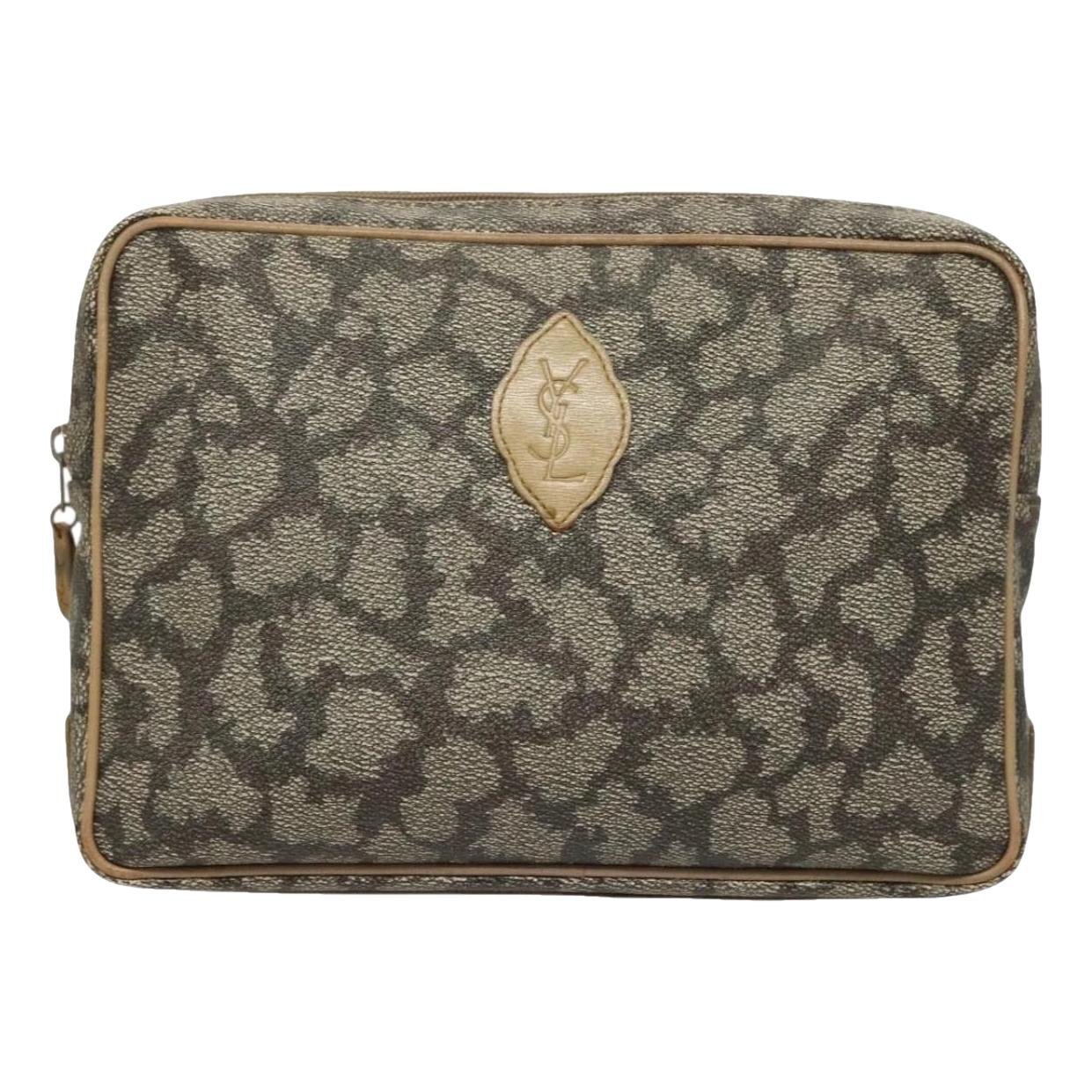 Leather clutch bag