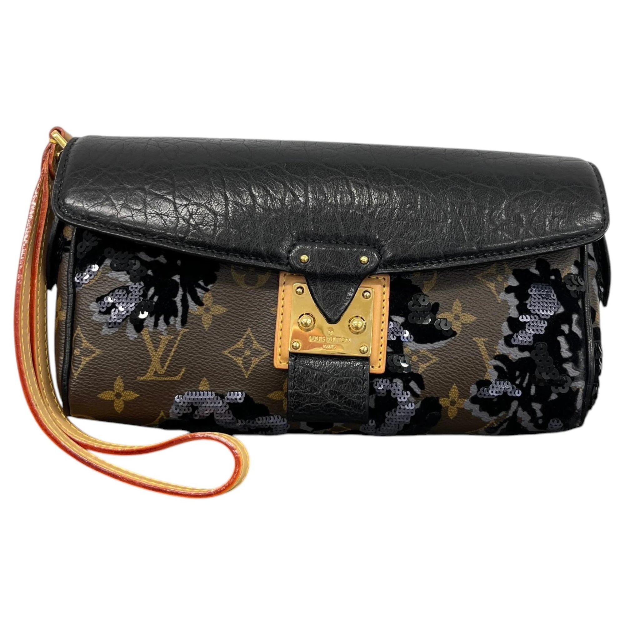 Leather clutch bag