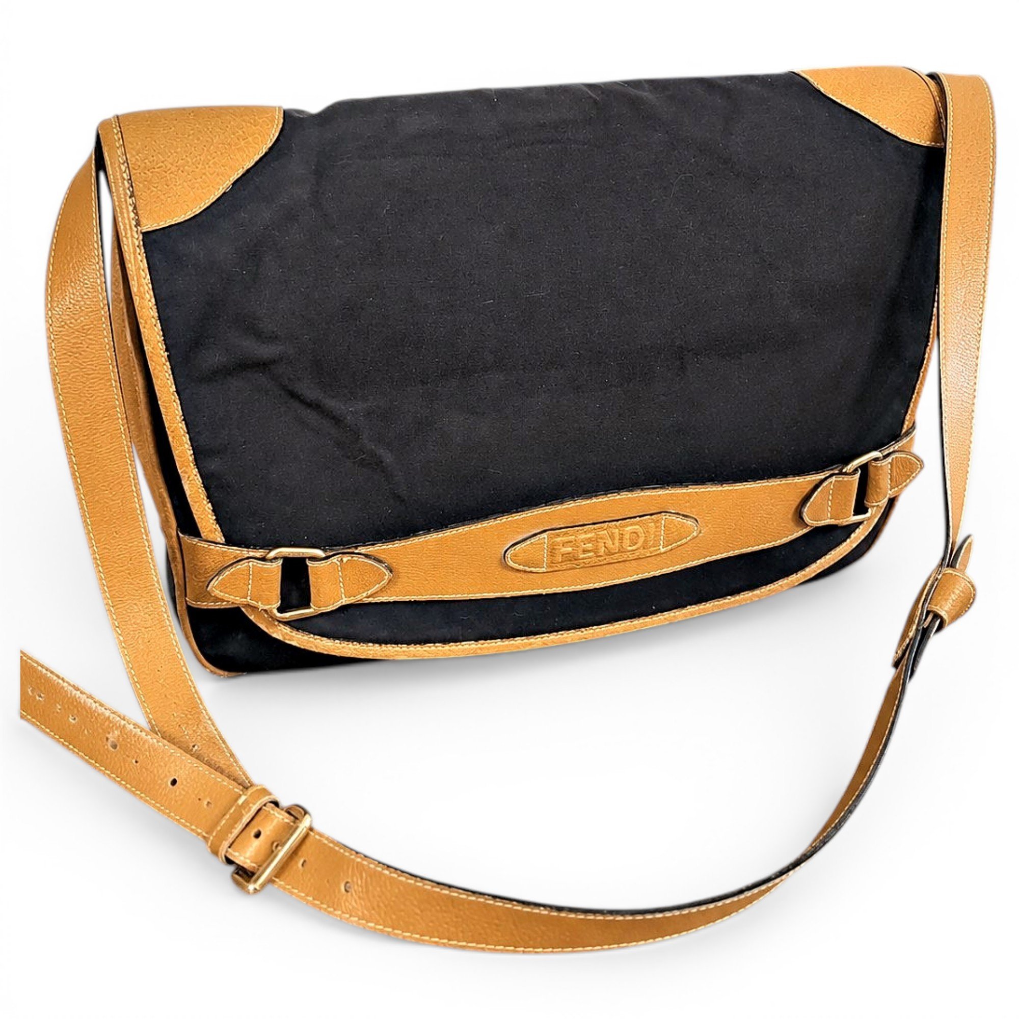 Cloth satchel