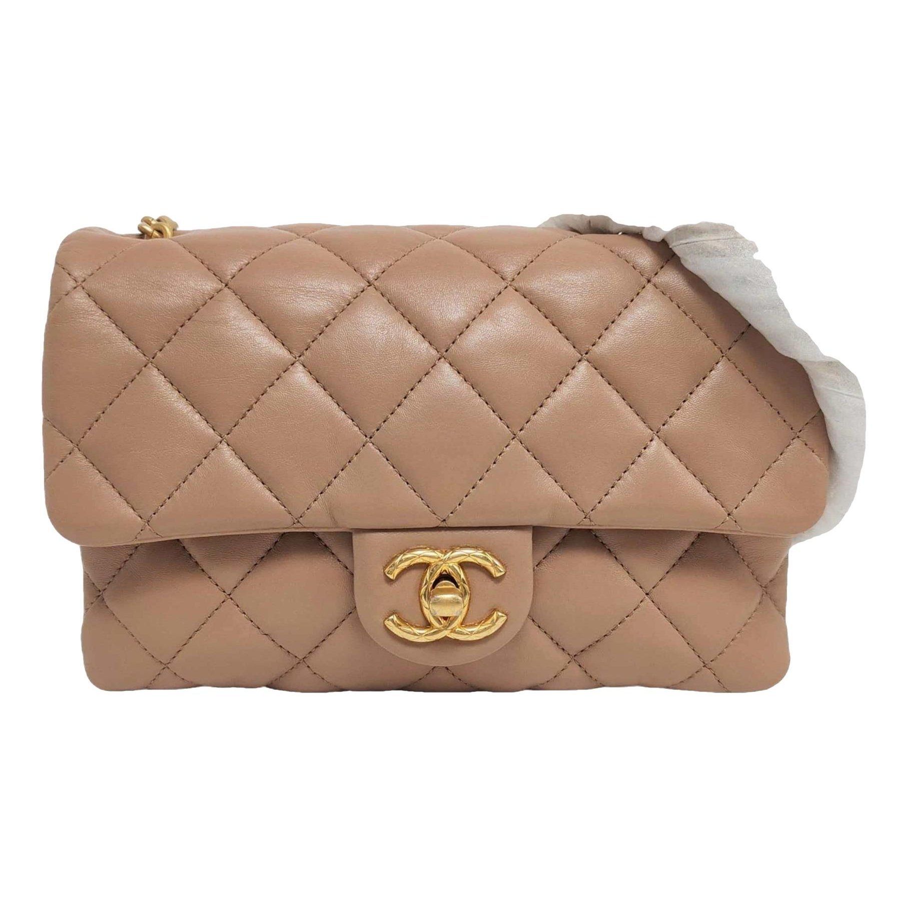Timeless/Classique leather crossbody bag