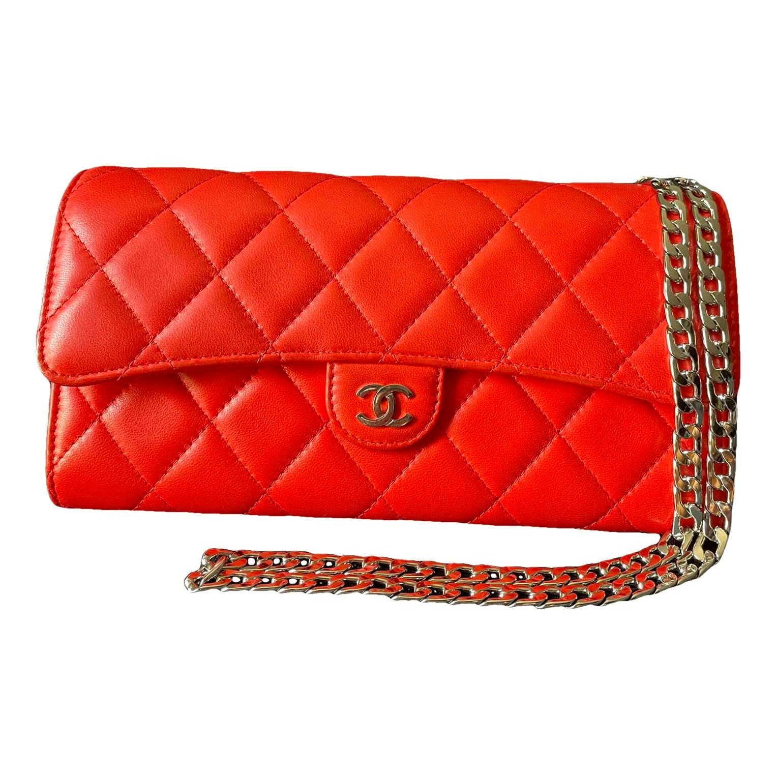 Timeless/Classique leather crossbody bag
