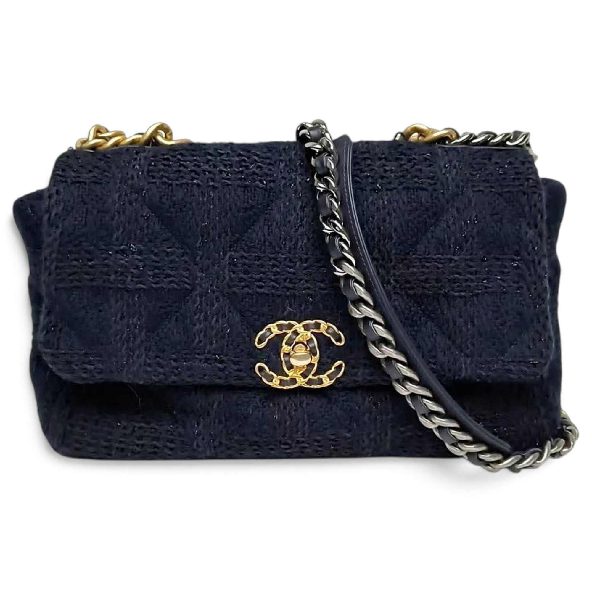 Chanel 19 cloth handbag