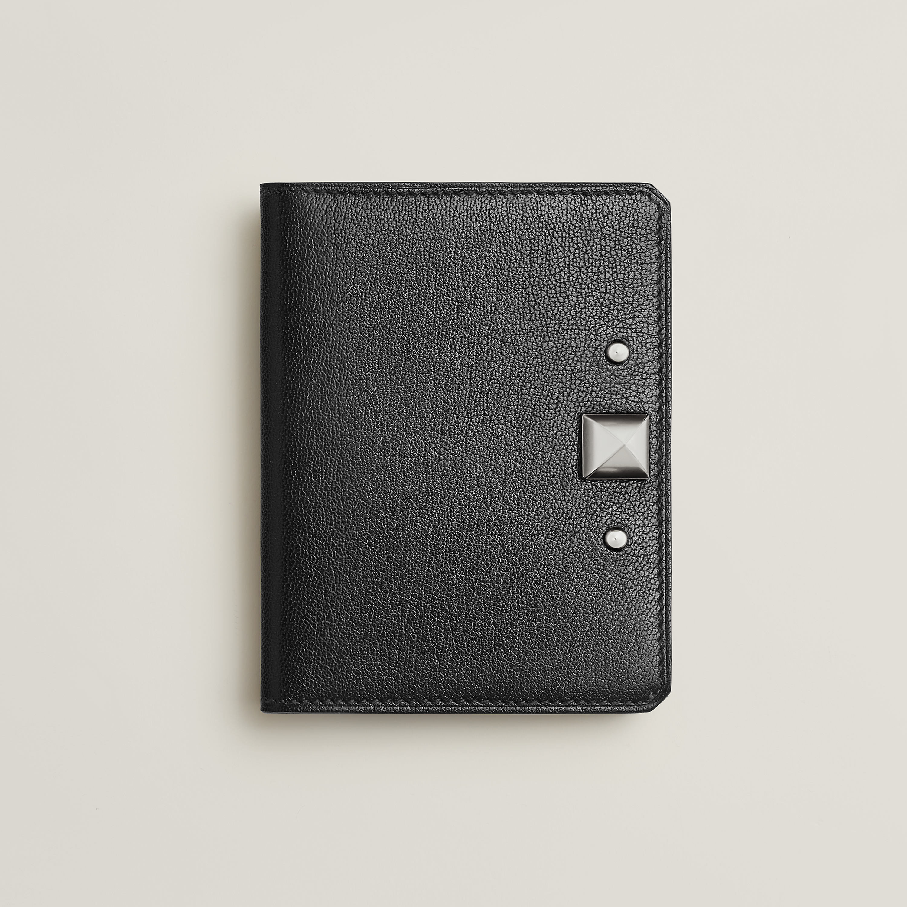 Medor card holder