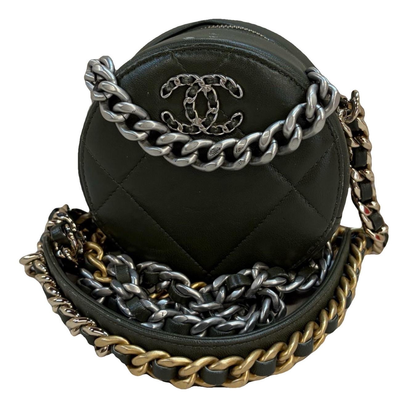 Chanel 19 leather crossbody bag