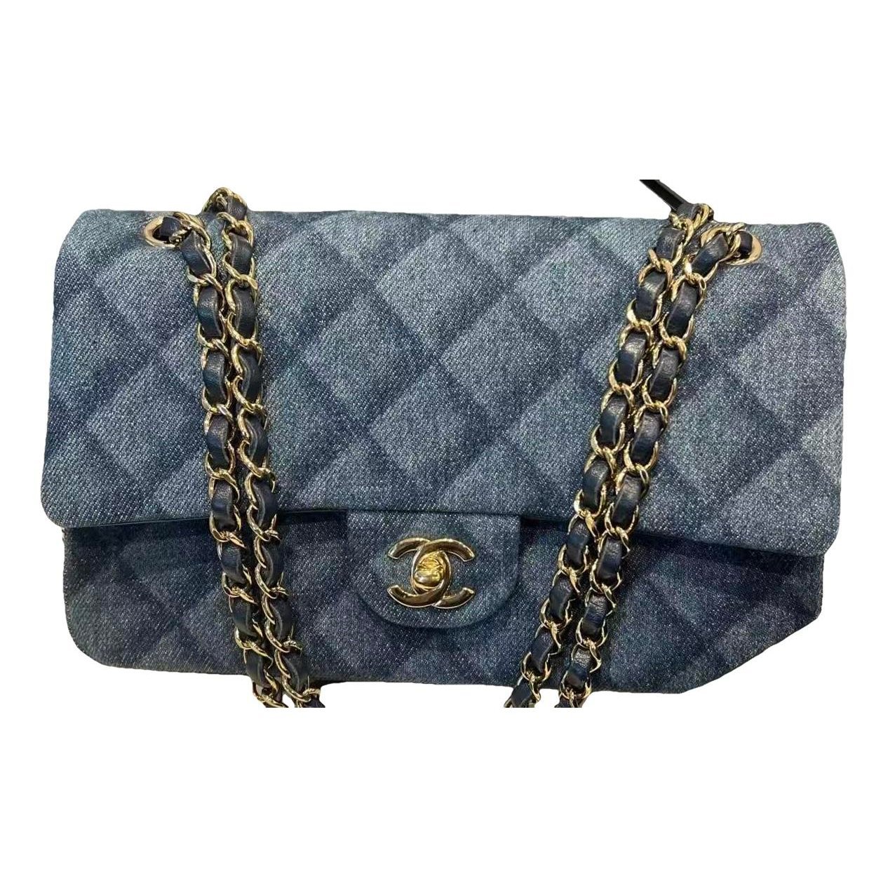 Timeless/Classique crossbody bag