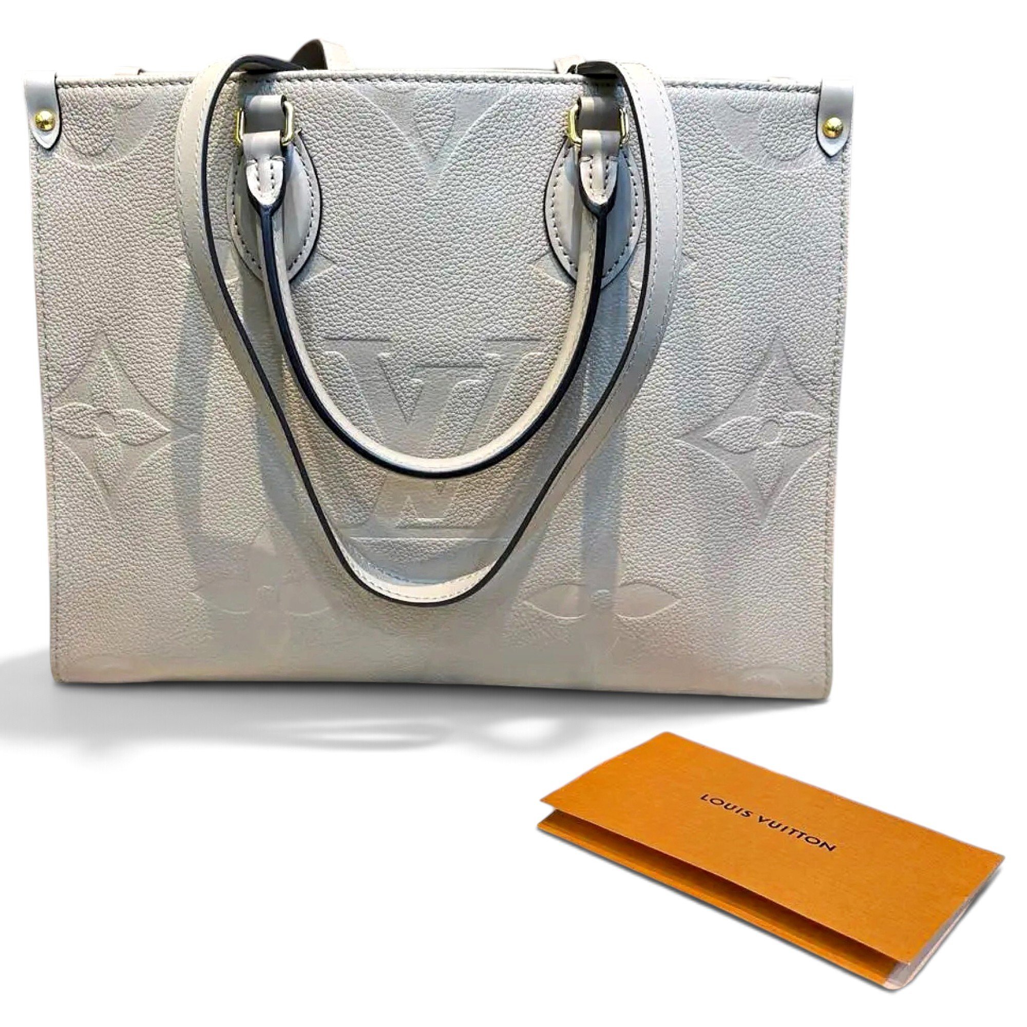 Onthego leather tote