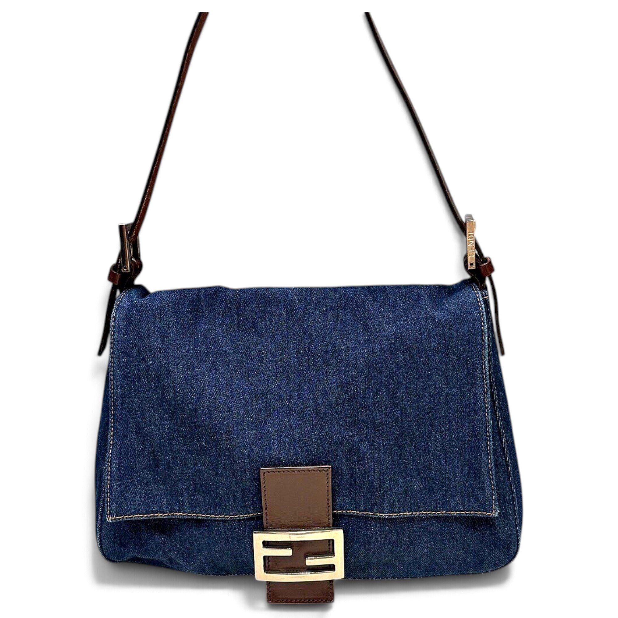 Baguette handbag