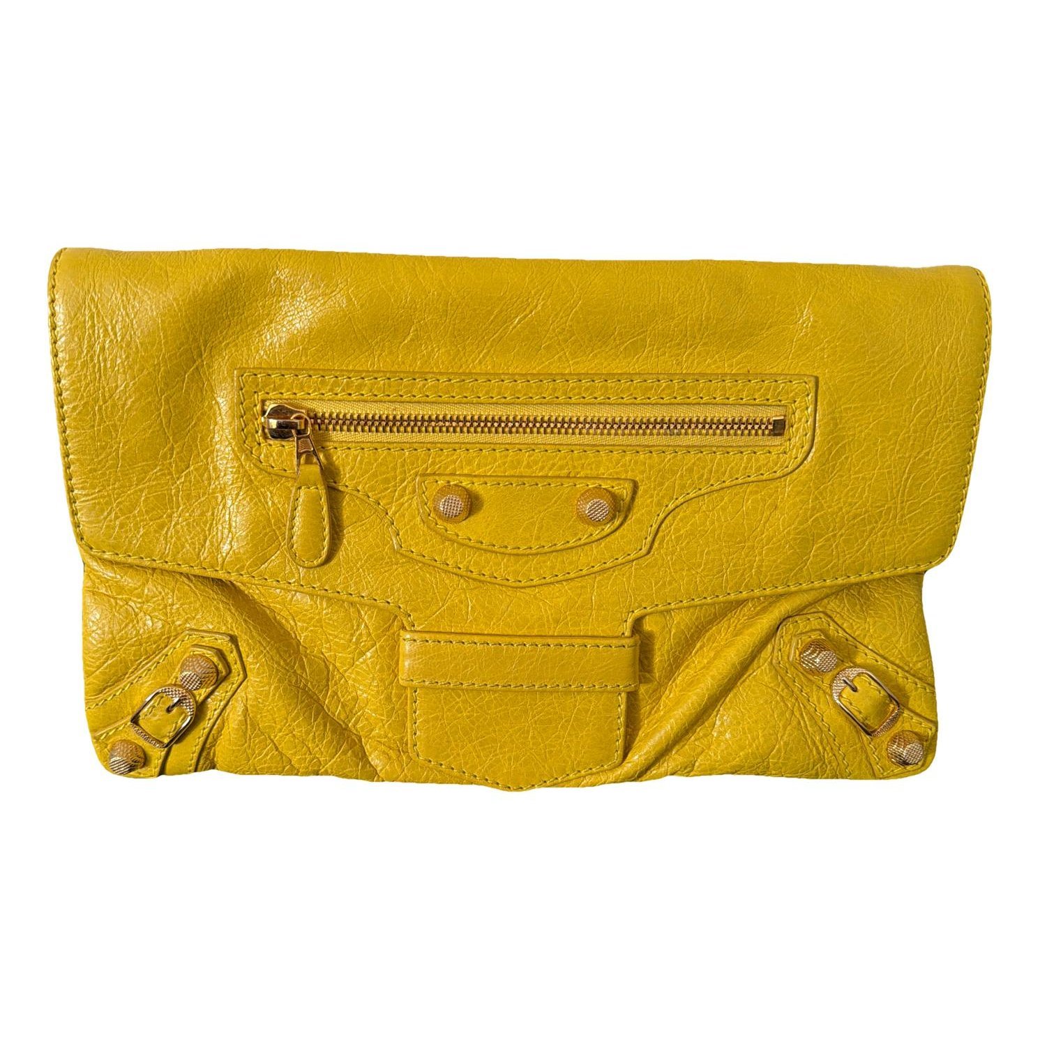 Envelop leather clutch bag