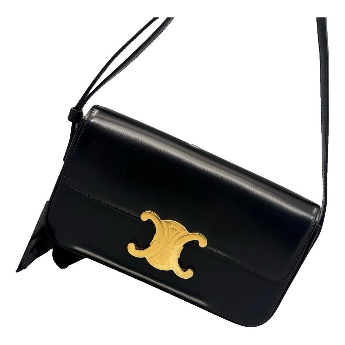 Triomphe Long leather handbag
