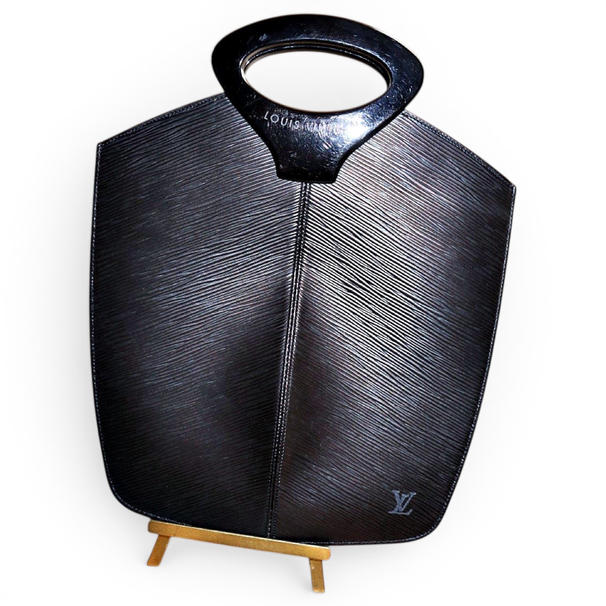 Louis Vuitton Montaigne leather tote