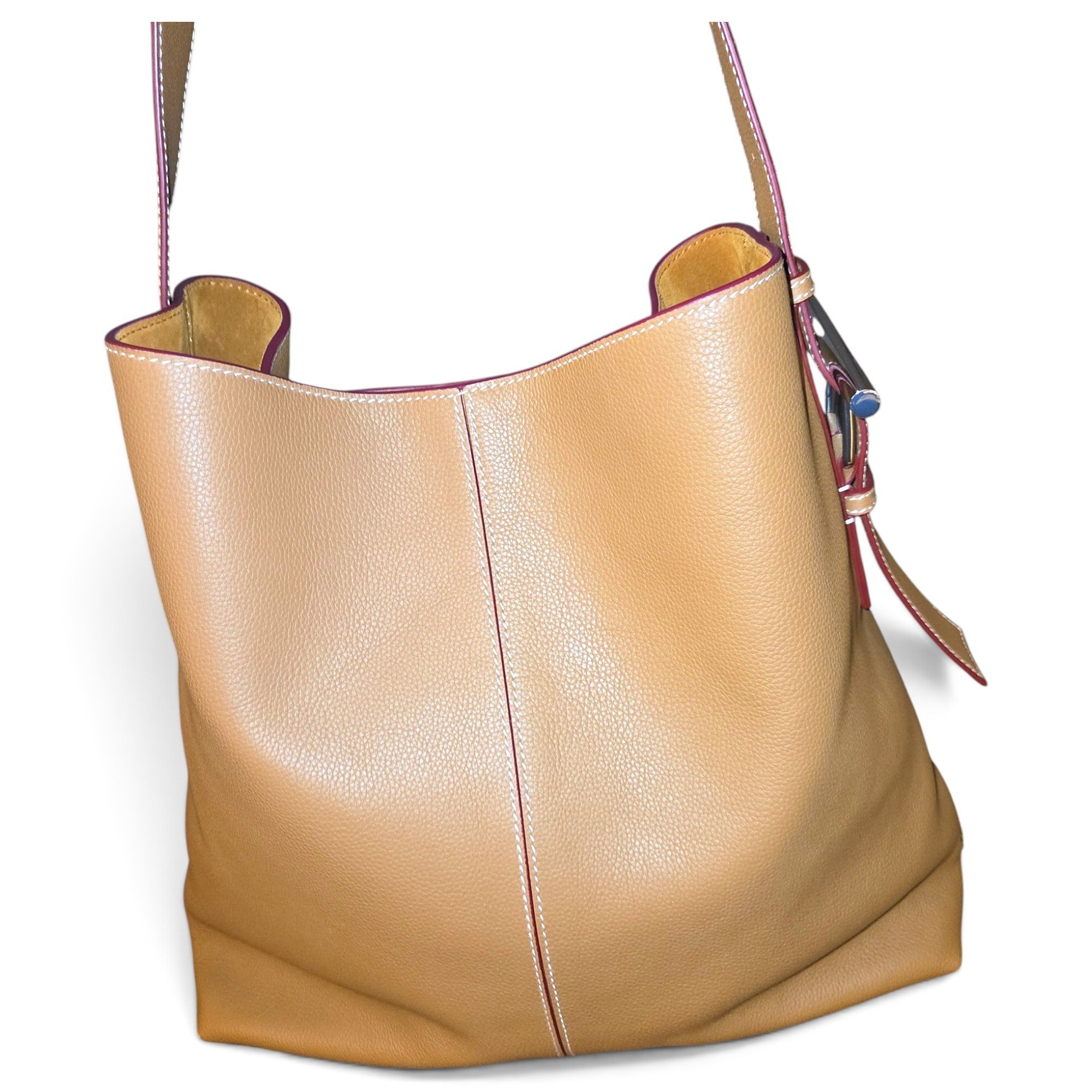 Leather handbag