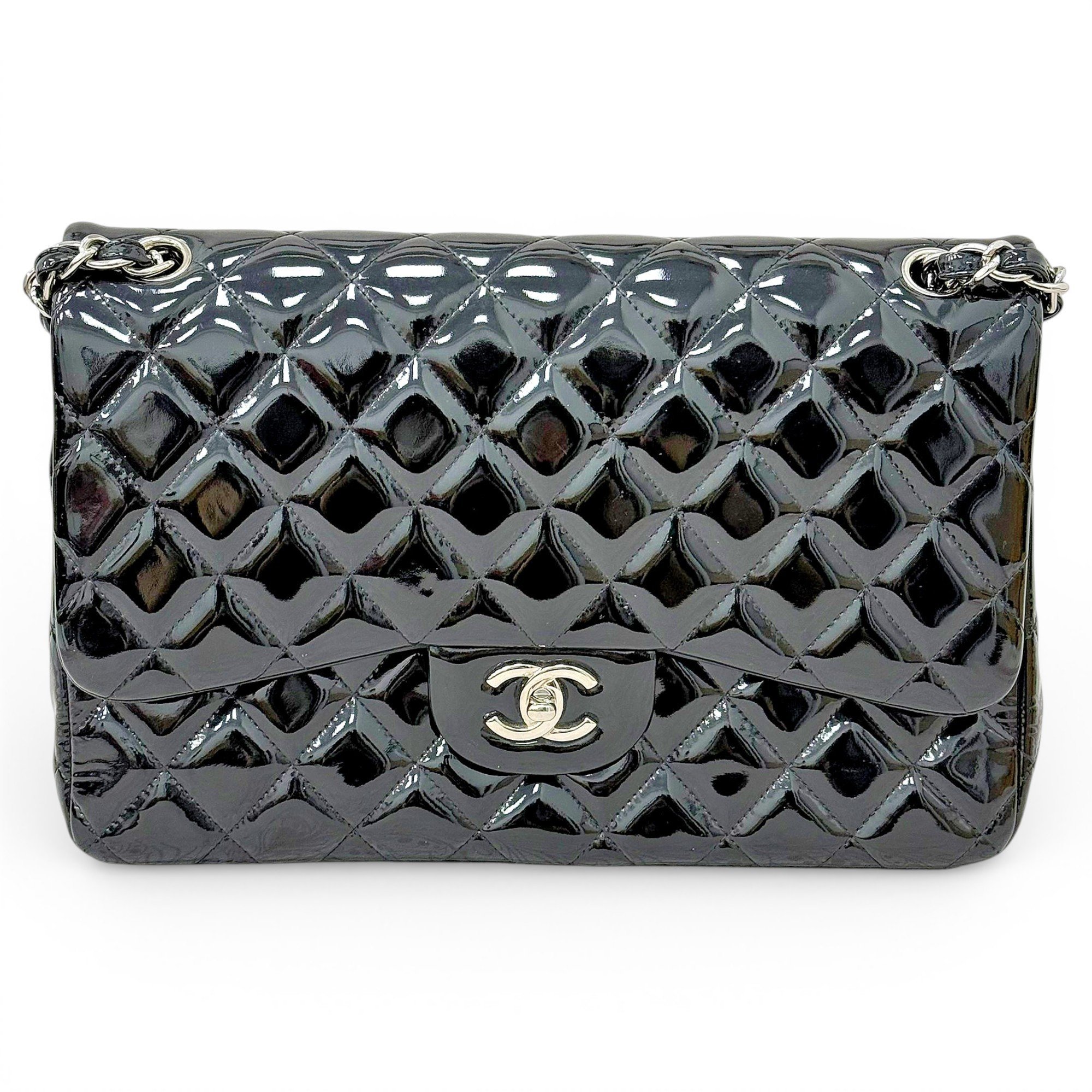 Timeless/Classique patent leather handbag