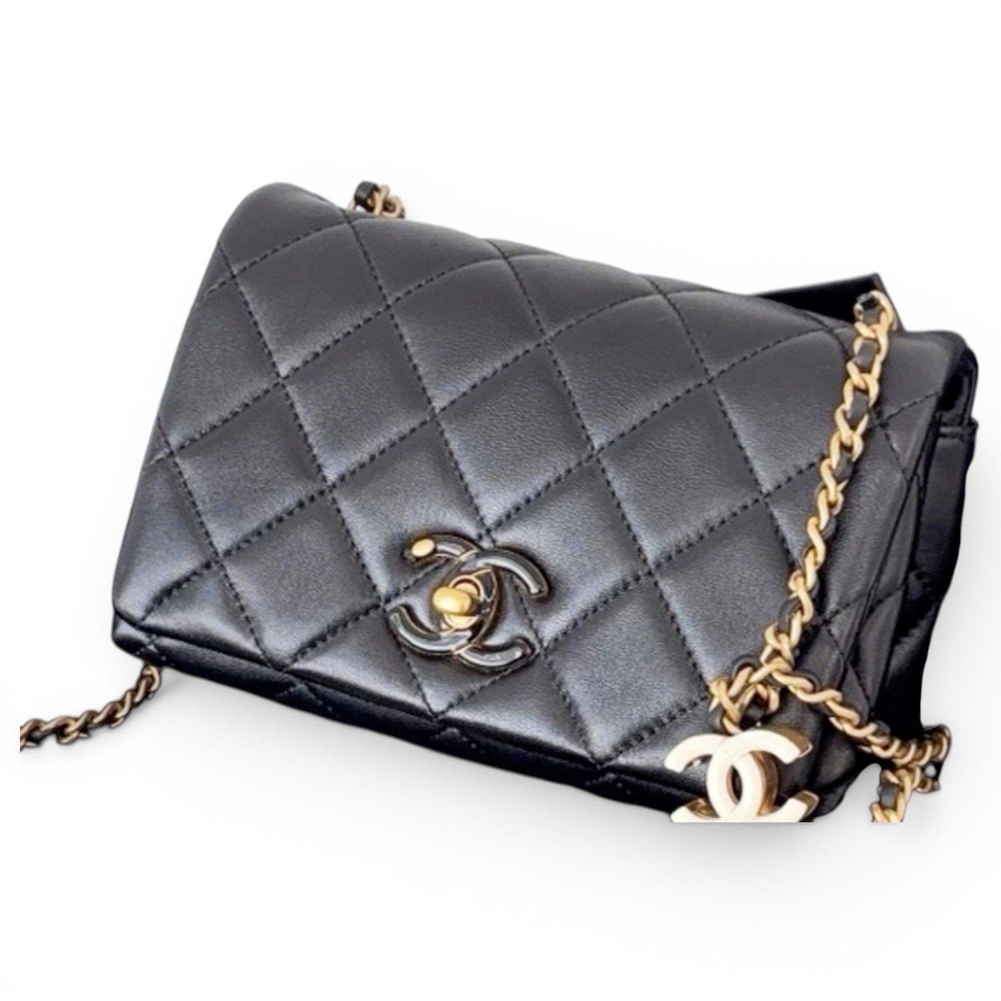 Timeless/Classique leather crossbody bag