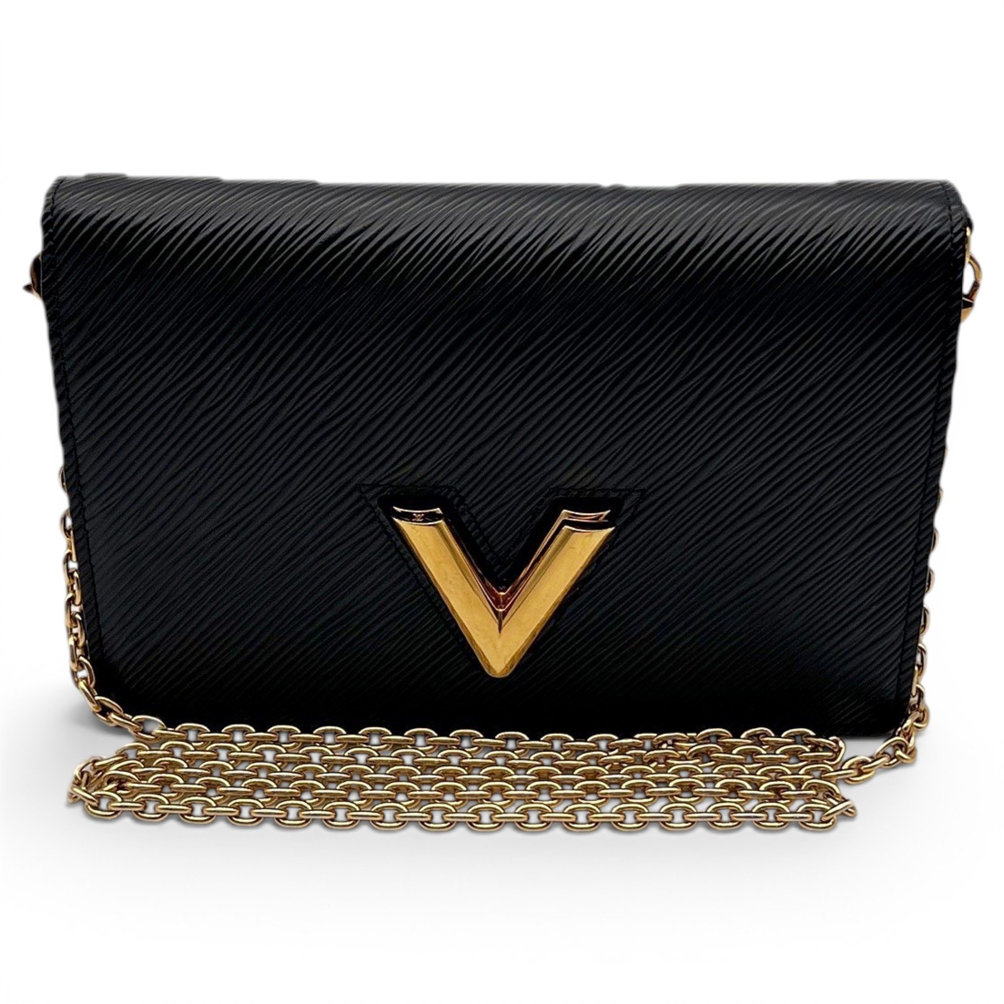 Twist Belt Wallet On Chain leather handbag